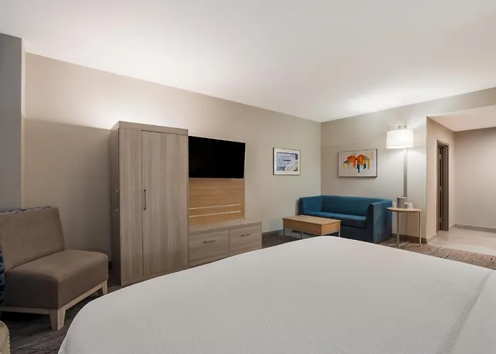 Holiday Inn Express & Suites Lexington By Ihg