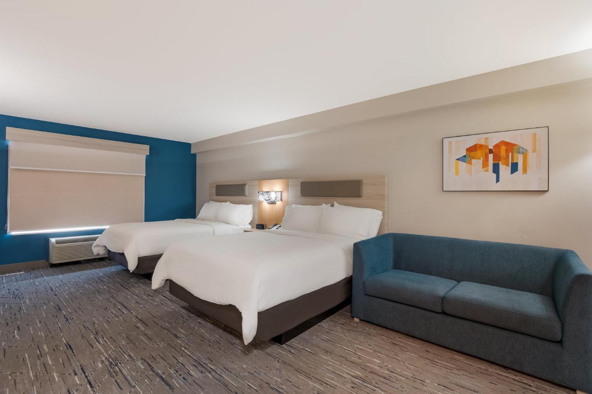 Express & By Ihg